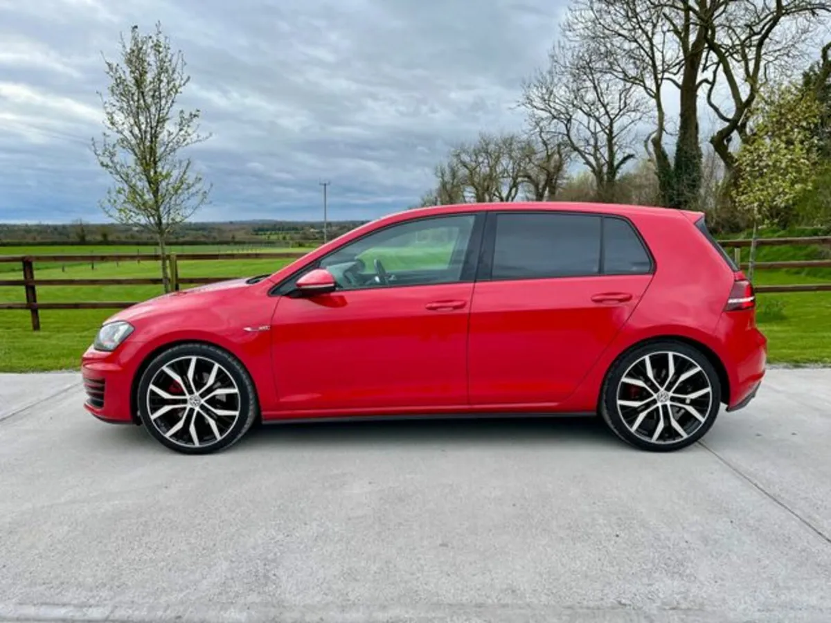 Volkswagen Golf GTI 2.0tsi 220HP *RETAIL PRICE €14 - Image 3