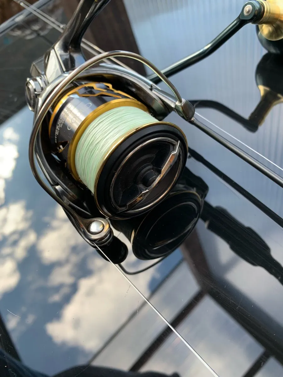 SHIMANO TWIN POWER - Image 3