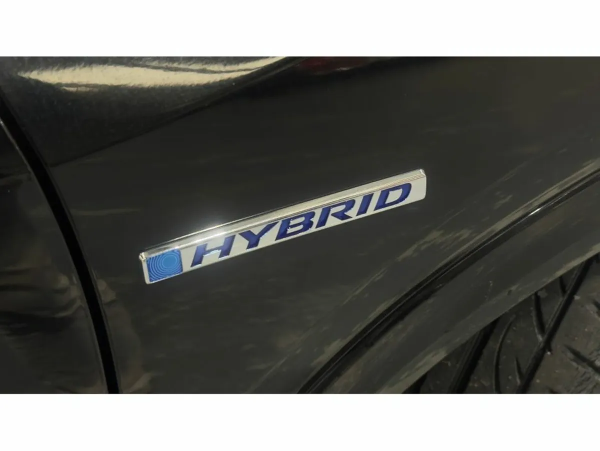 Honda Vezel RS SENSING - Image 2