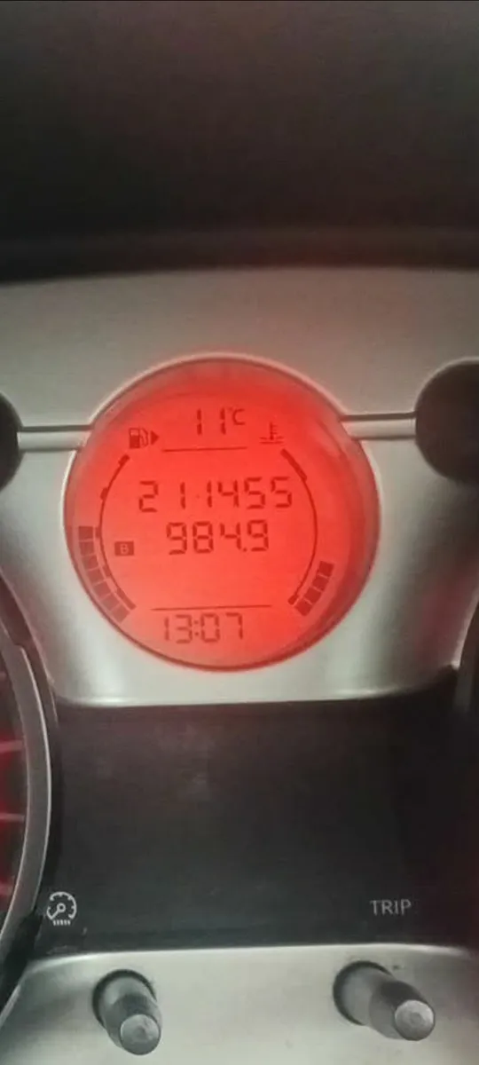 Nissan Qashqai 2008 - Image 4