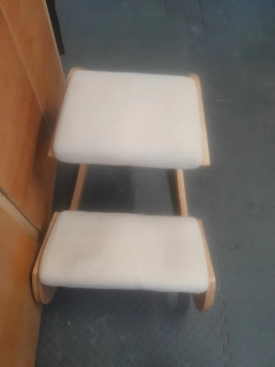 Kneeling Chair - Image 2