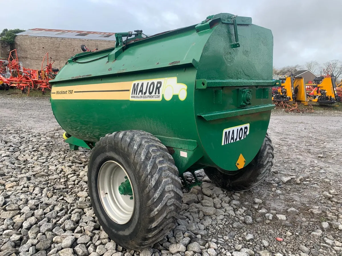 MAJOR MUCKOUT 750 ROTASPREADER - Image 4