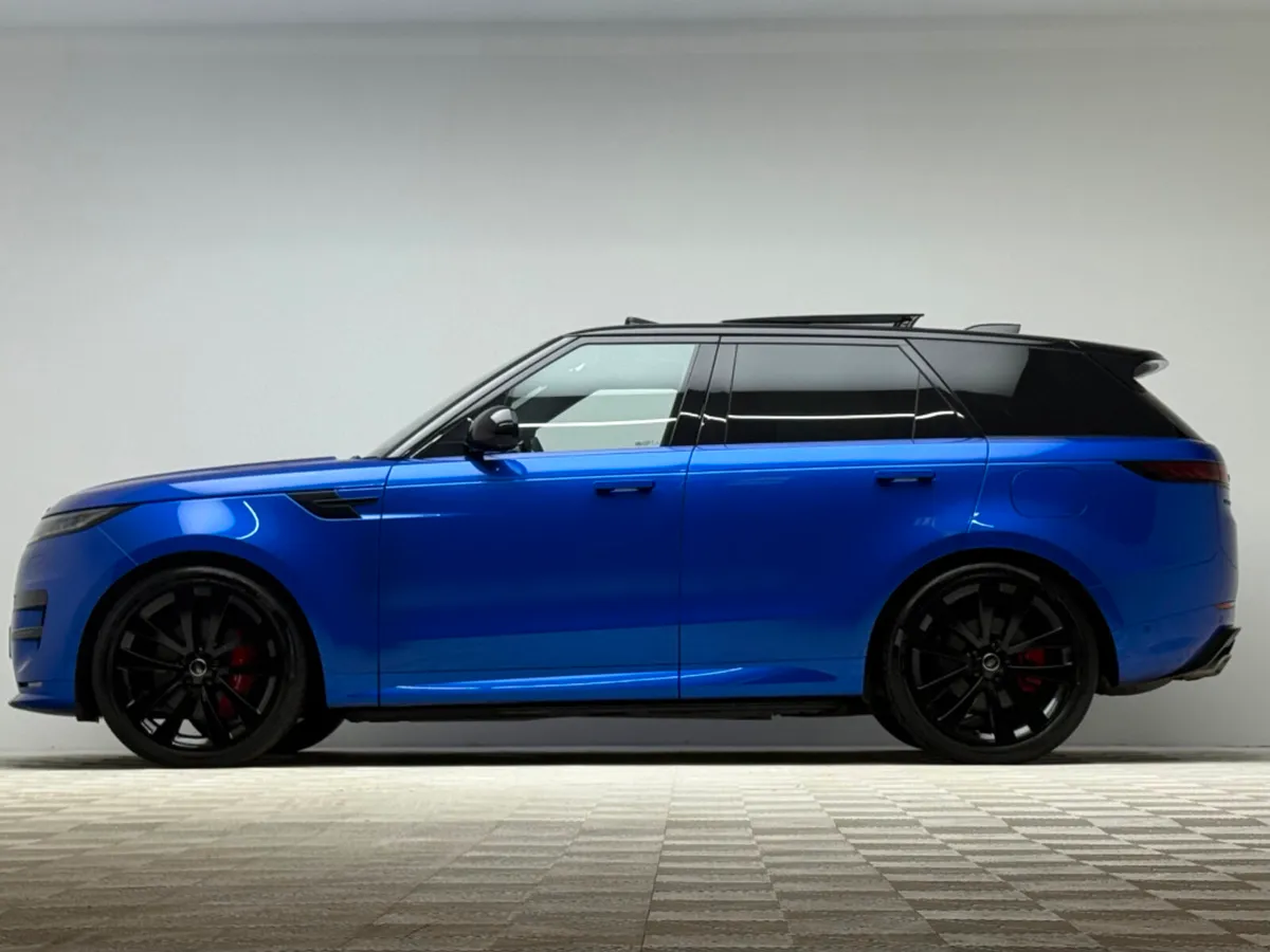 Land Rover Range Rover Sport AUTOBIOGRAPHY - Image 4