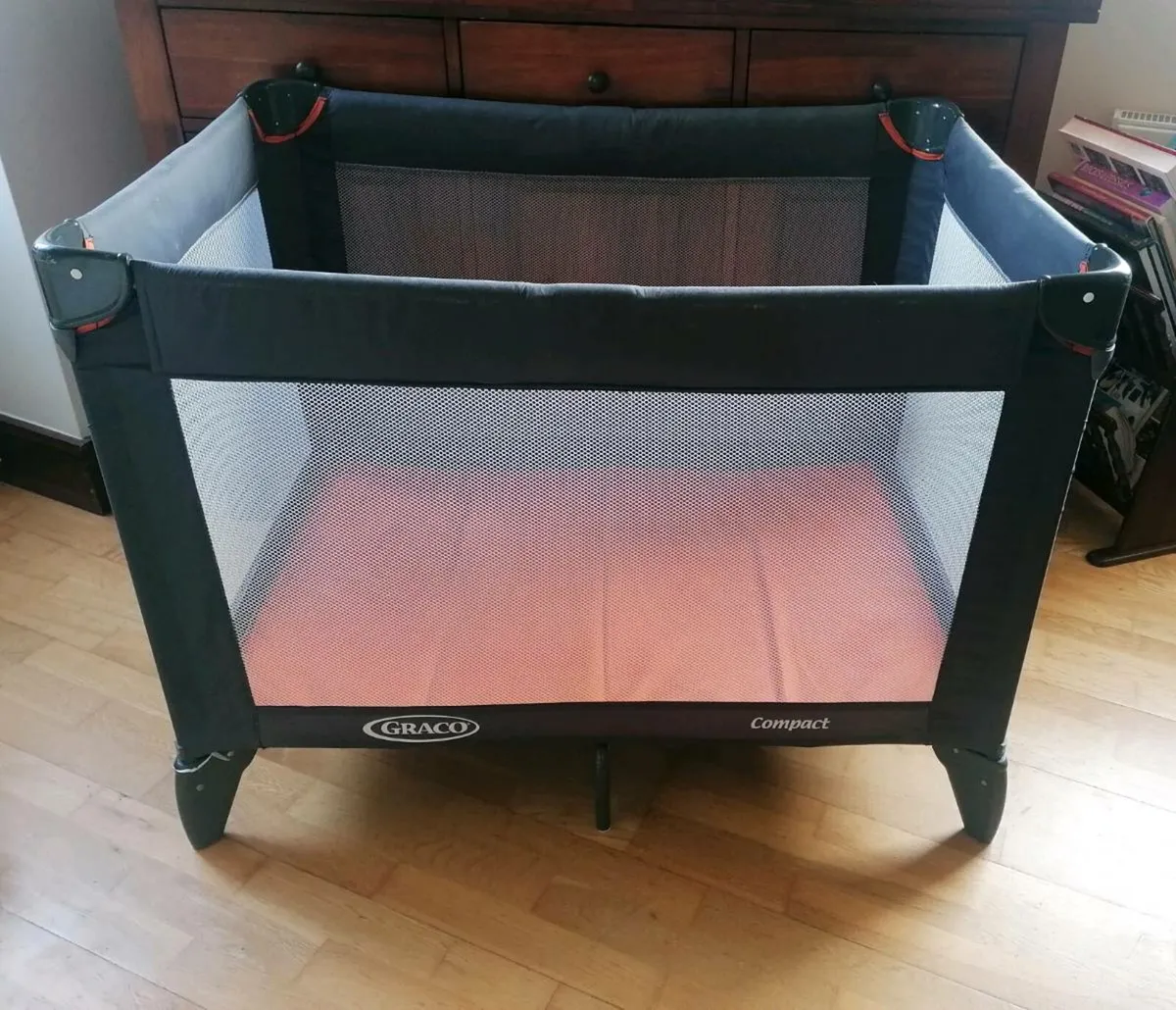 Graco Travel Cot - Image 1