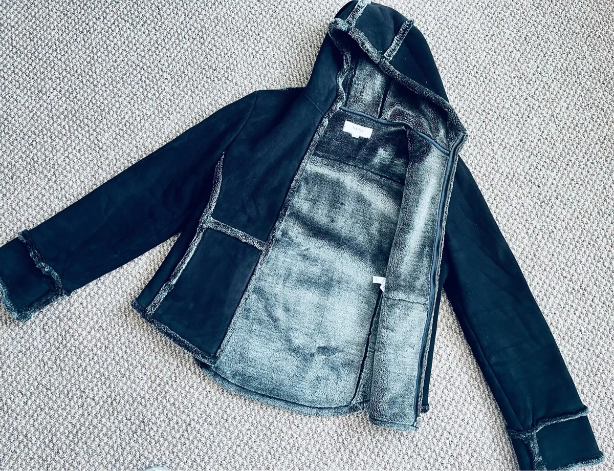 For sale In perfect condition - Image 2