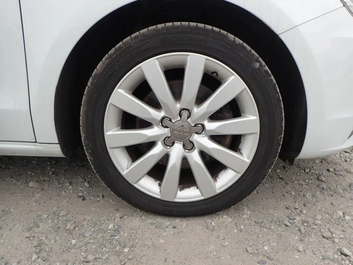 Audi A1 Sportback - Image 2