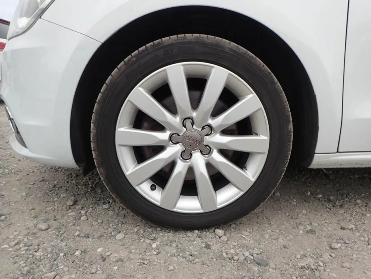 Audi A1 Sportback - Image 3