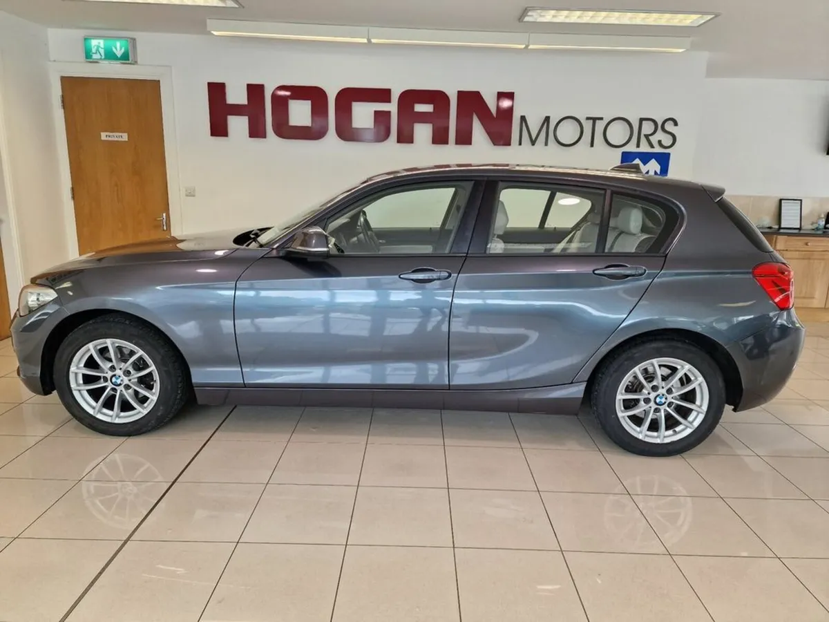 BMW 1-Series * Jan 2026 Pricing * 116D SE Automati - Image 4