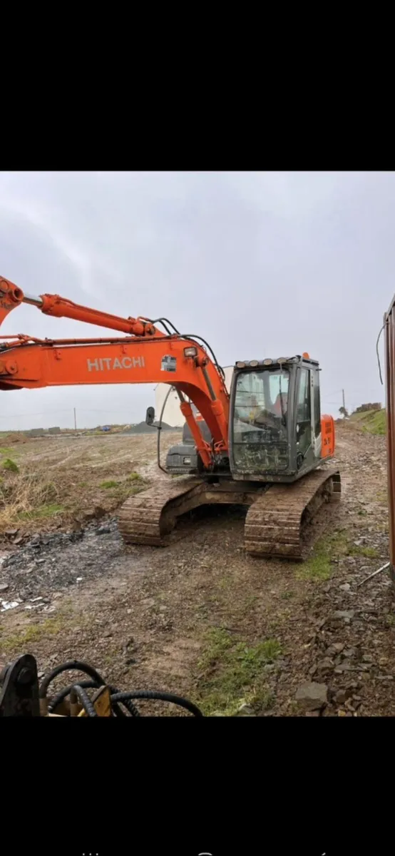 Hitachi 130-3 - Image 1