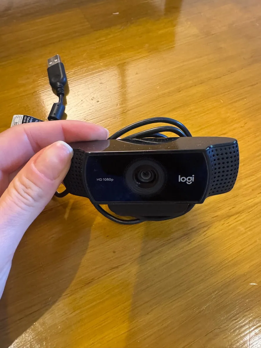 Webcam - HD quality by Logitech - Image 1