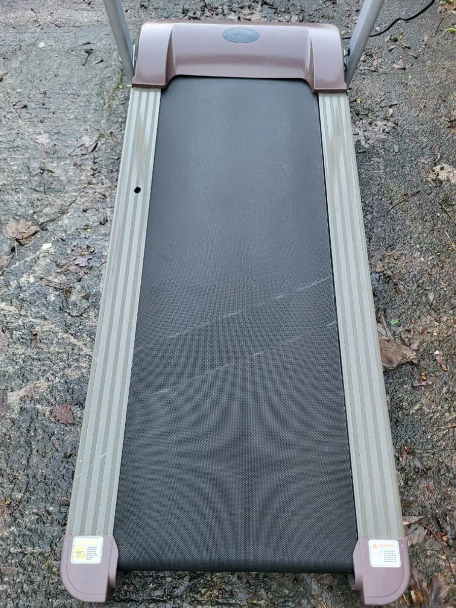 Treadmill for sale. Delivery - Image 4