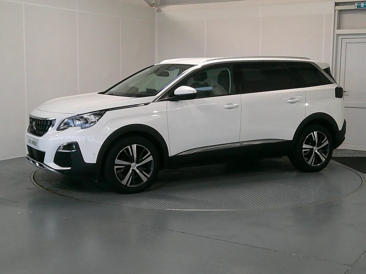 Peugeot 5008 2020 - Image 3