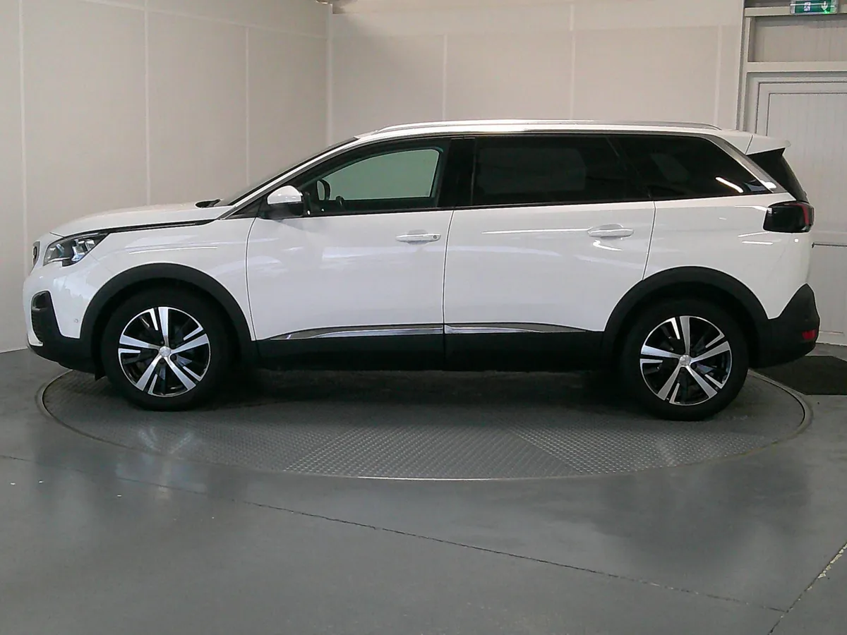 Peugeot 5008 2020 - Image 4