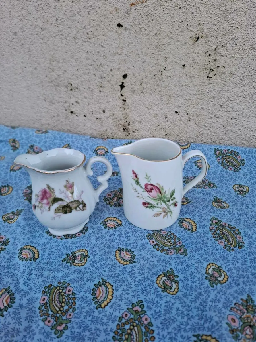 Duo china roses milk jug postage possible