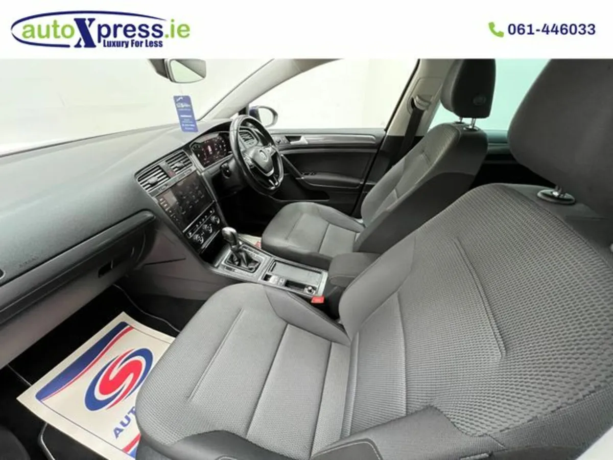 Volkswagen Golf 1.2 TSI Automatic, Reversing camer - Image 2