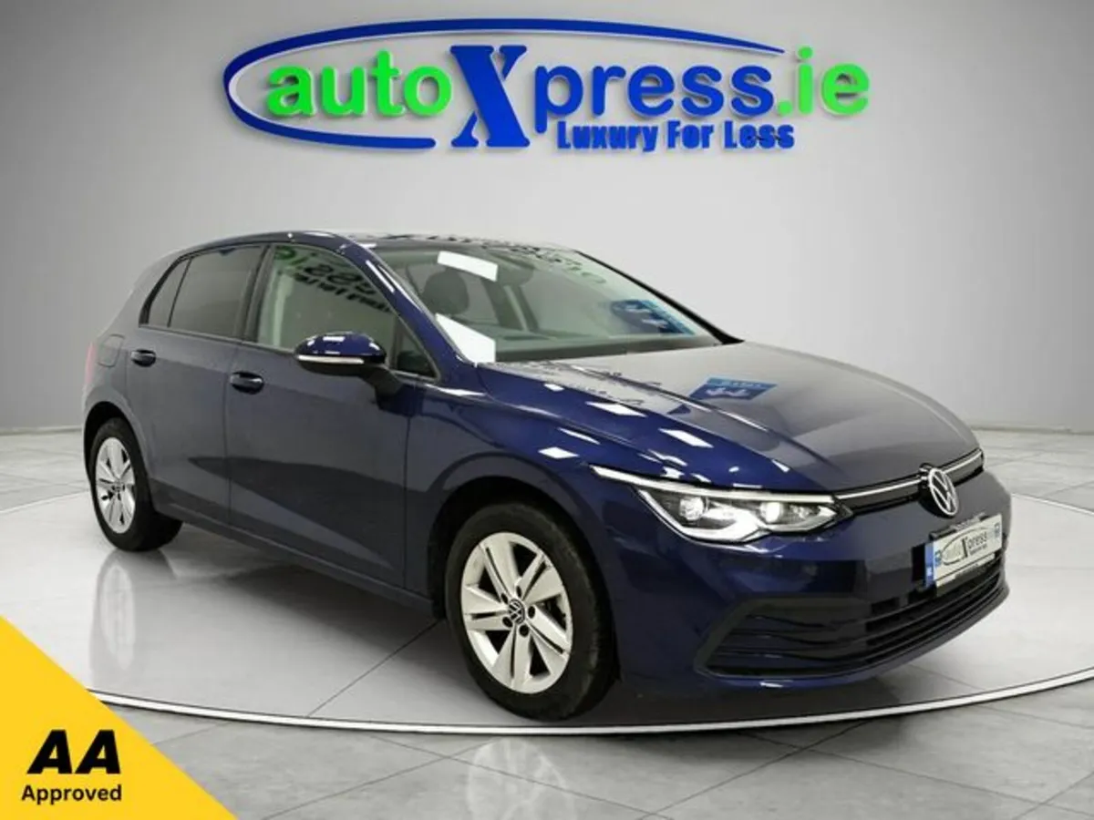 Volkswagen Golf 1.0 ETSI ACTIVE Automatic, Reversi - Image 1