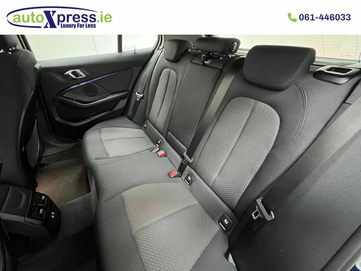 BMW 1-Series 118D Play edition, Automatic, Reversi - Image 4