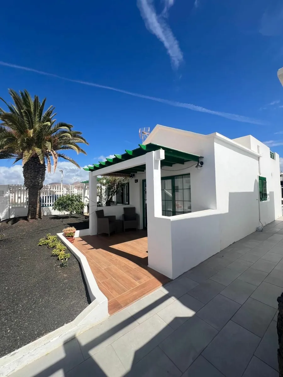 1 bedroom Bungalow Holiday Rental in Lanzarote - Image 2