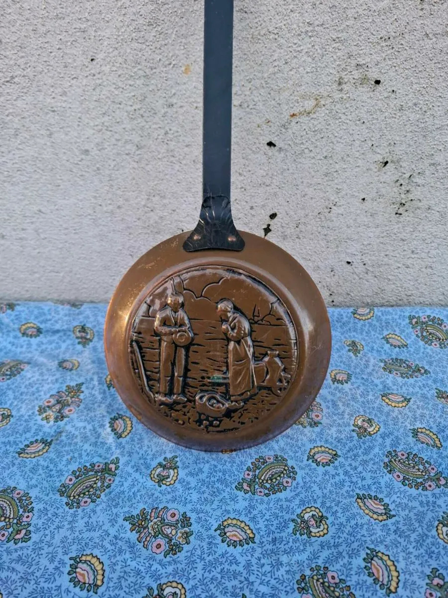 Decorative copper pan postage possible - Image 2