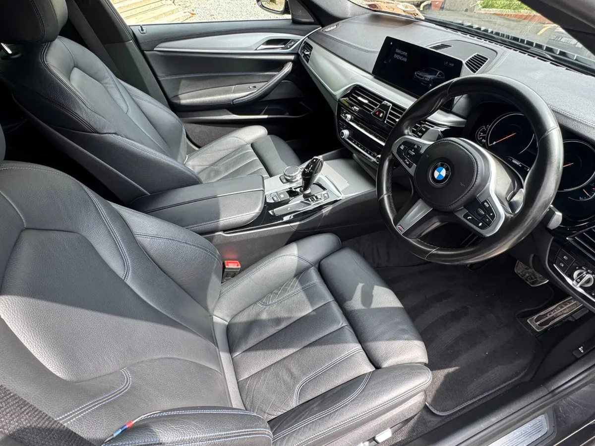 2017 BMW 530D M-Sport G30 Automatic - Image 2