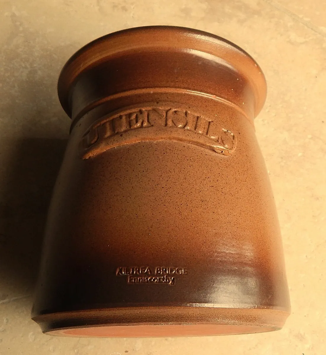 Kiltrea Pottery Utensils Jar - Image 3