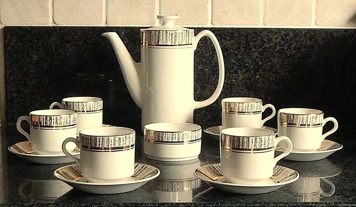 Vintage Arklow Pottery Kingsway Coffee Set - Image 2