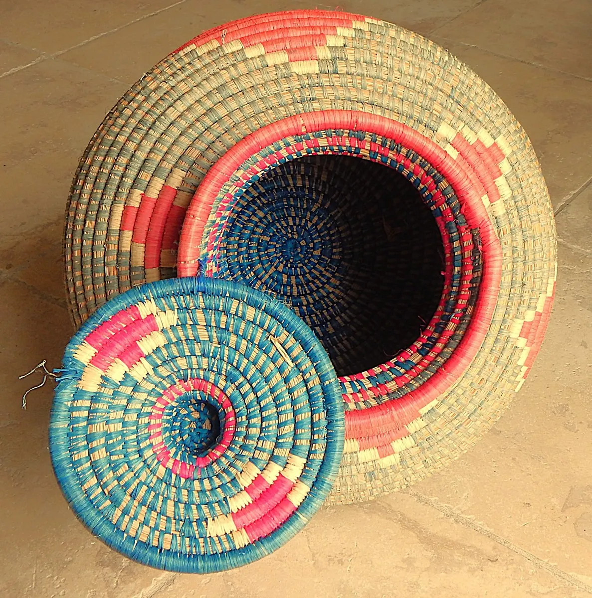 Handcrafted Woven Natural Fibre Storage Basket - Image 3