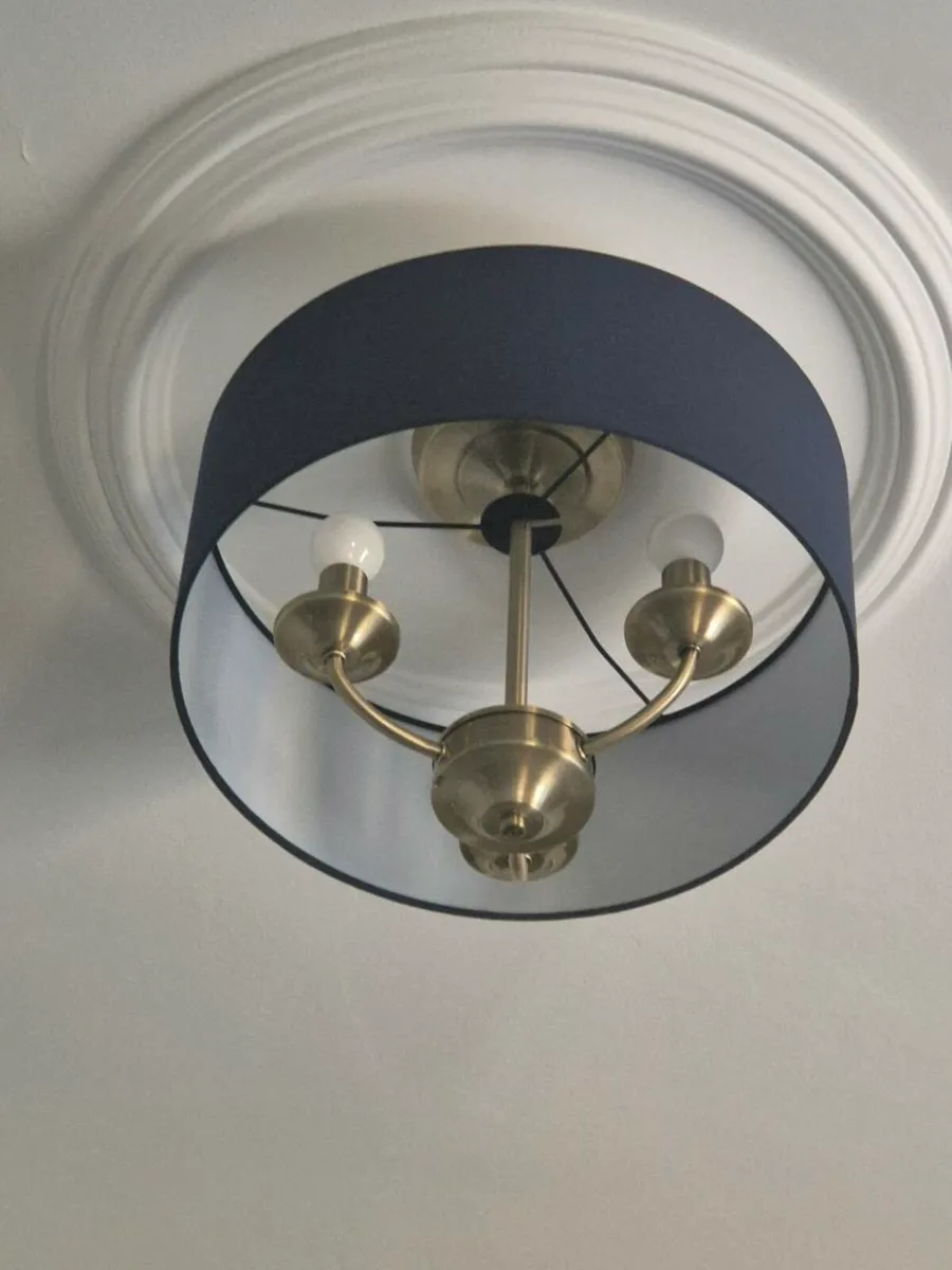 Light fitting - Image 1