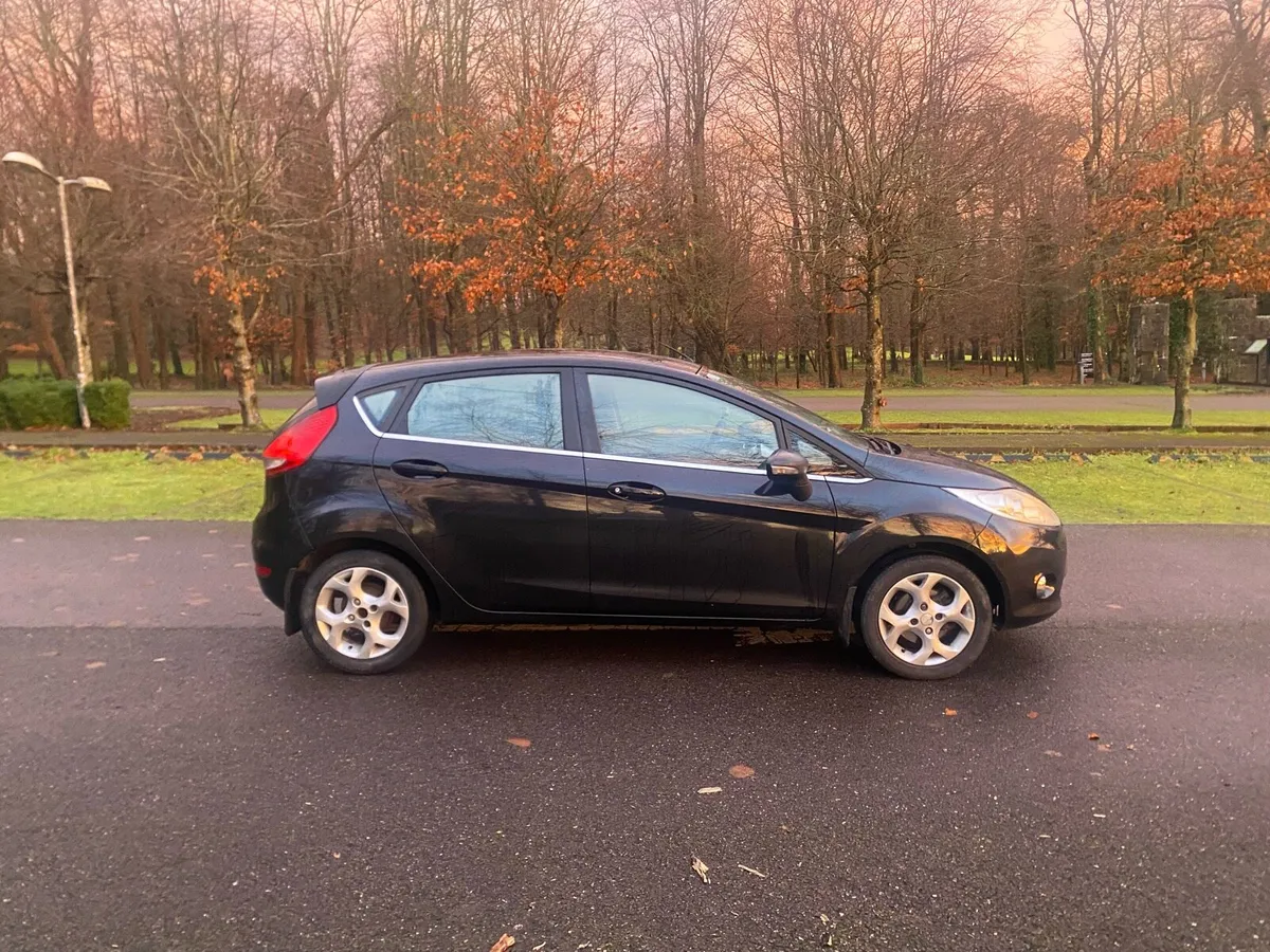 Ford Fiesta 1.4 tdci Taxed, Tested, Fully Serviced - Image 2