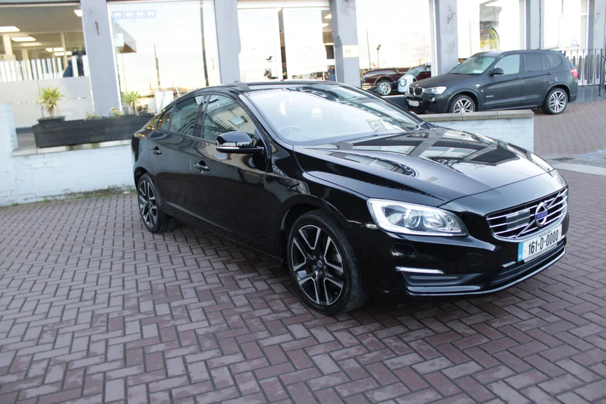 2.0D4 SE LUXURY PLUS  AUTOMATIC // IMMACULATE COND - Image 1