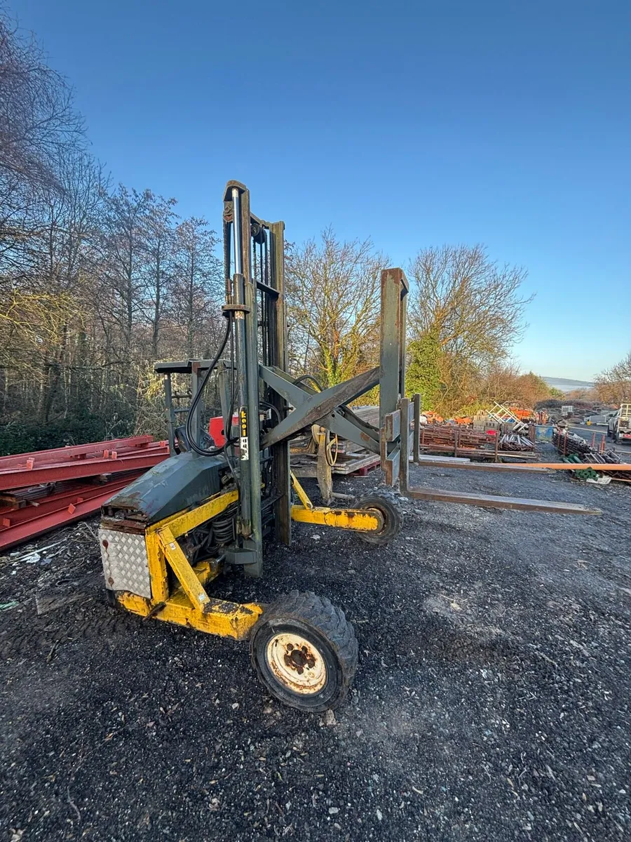 Kubota Moffett Style Forklift - Image 2