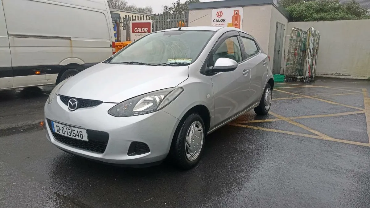 AUTOMATIC Mazda 2 Demio Low mileage - Image 2