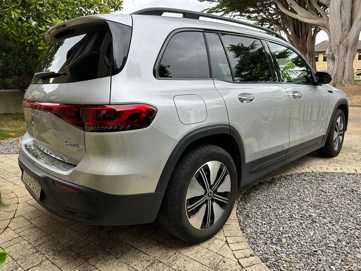 Mercedes EQB 300 4Matic - Image 3