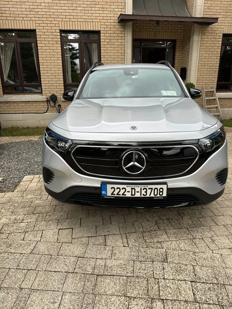 Mercedes EQB 300 4Matic - Image 4