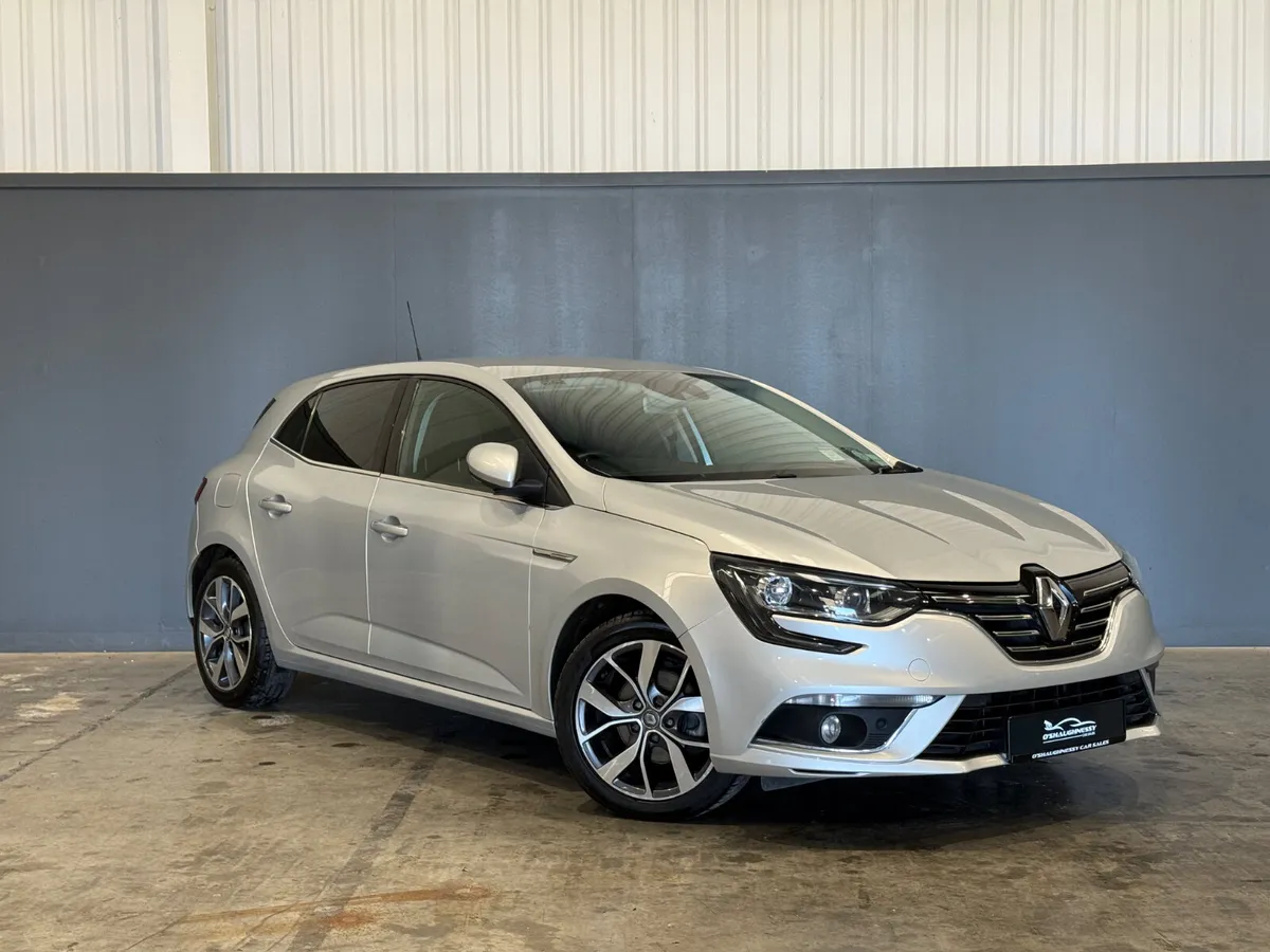 Renault Megane 2017 GT Line Low Mileage - Image 1
