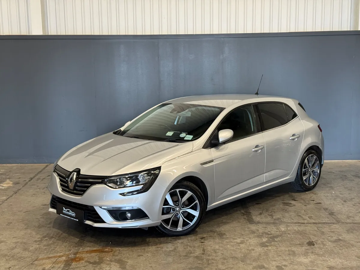Renault Megane 2017 GT Line Low Mileage - Image 4
