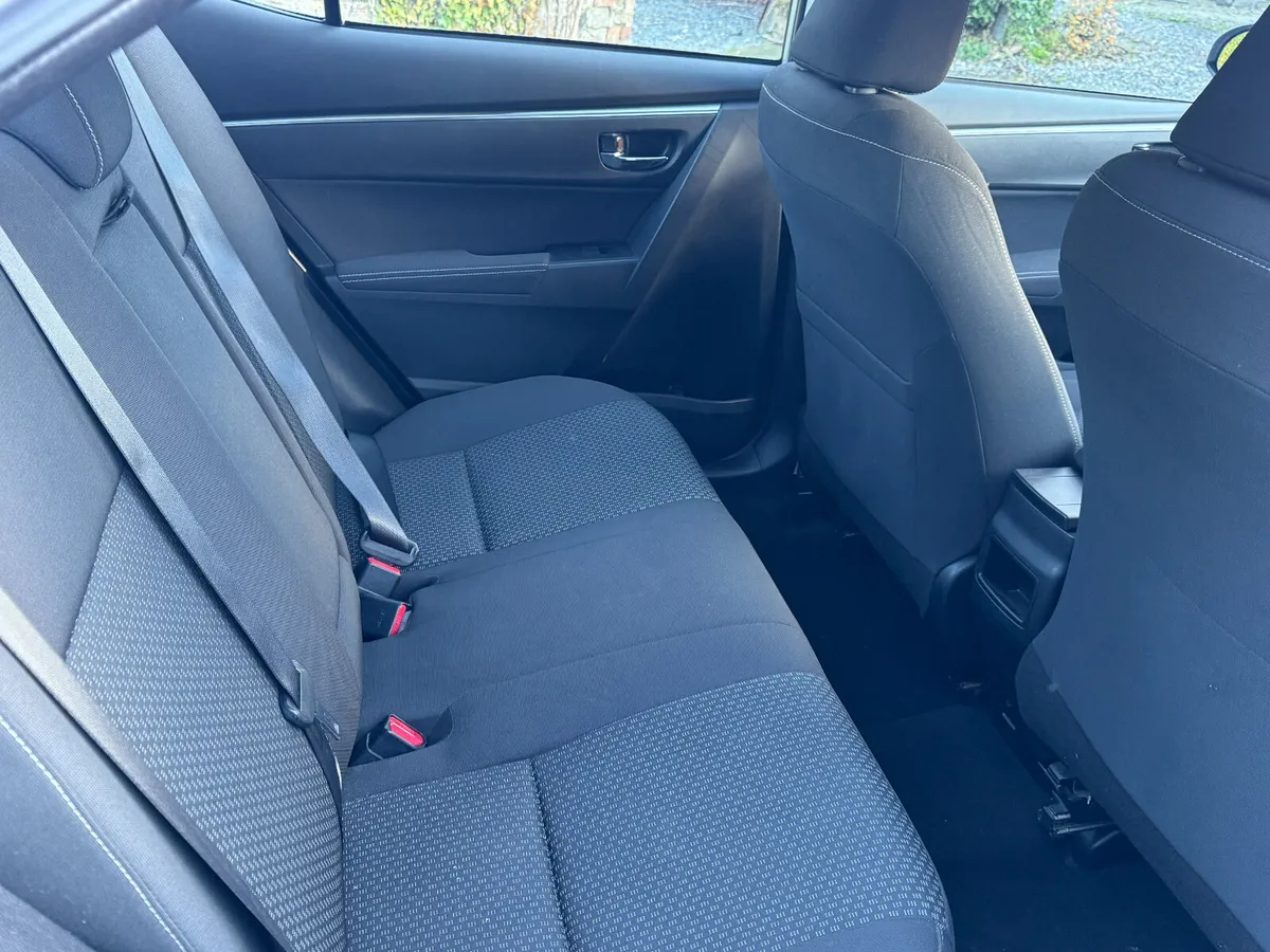 2014 Toyota Corolla 1.4 Petrol Low Mileage - Image 4