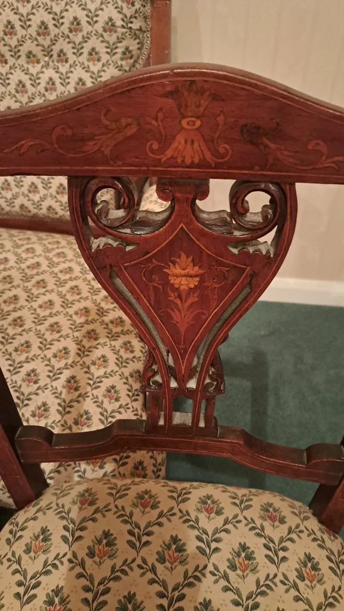 Antique 9 piece living room suite - Image 2