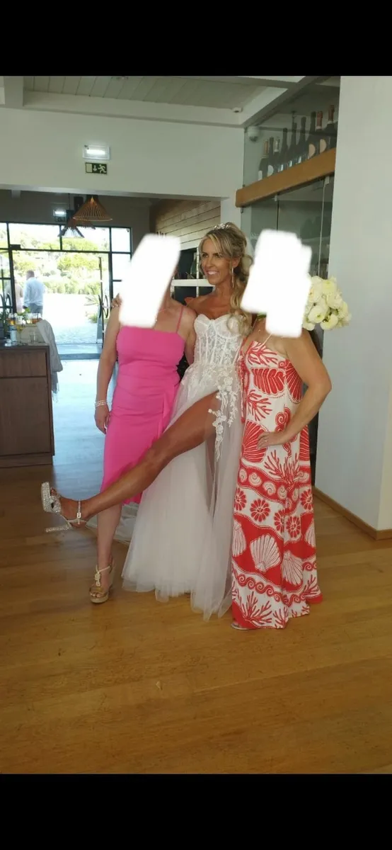 Wedding Dress and Veil Size 6 - Image 2