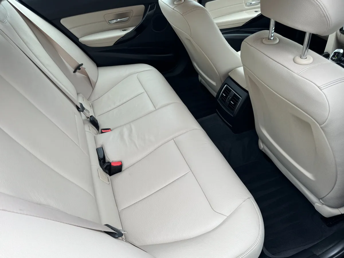 2018 BMW 316D Auto 1 Owner - Image 4