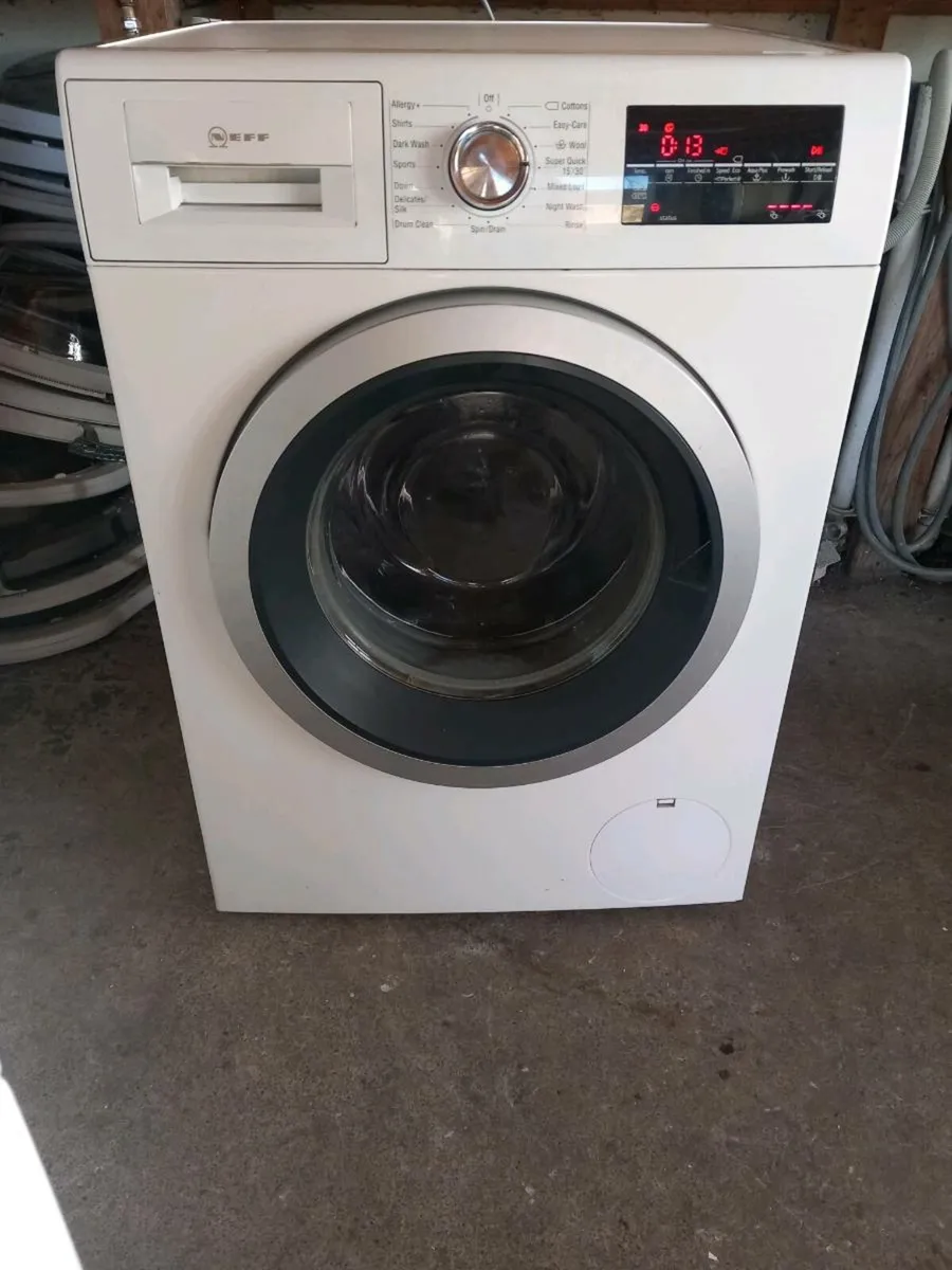 Neff 10kg washing machine 1400 spin - Image 1