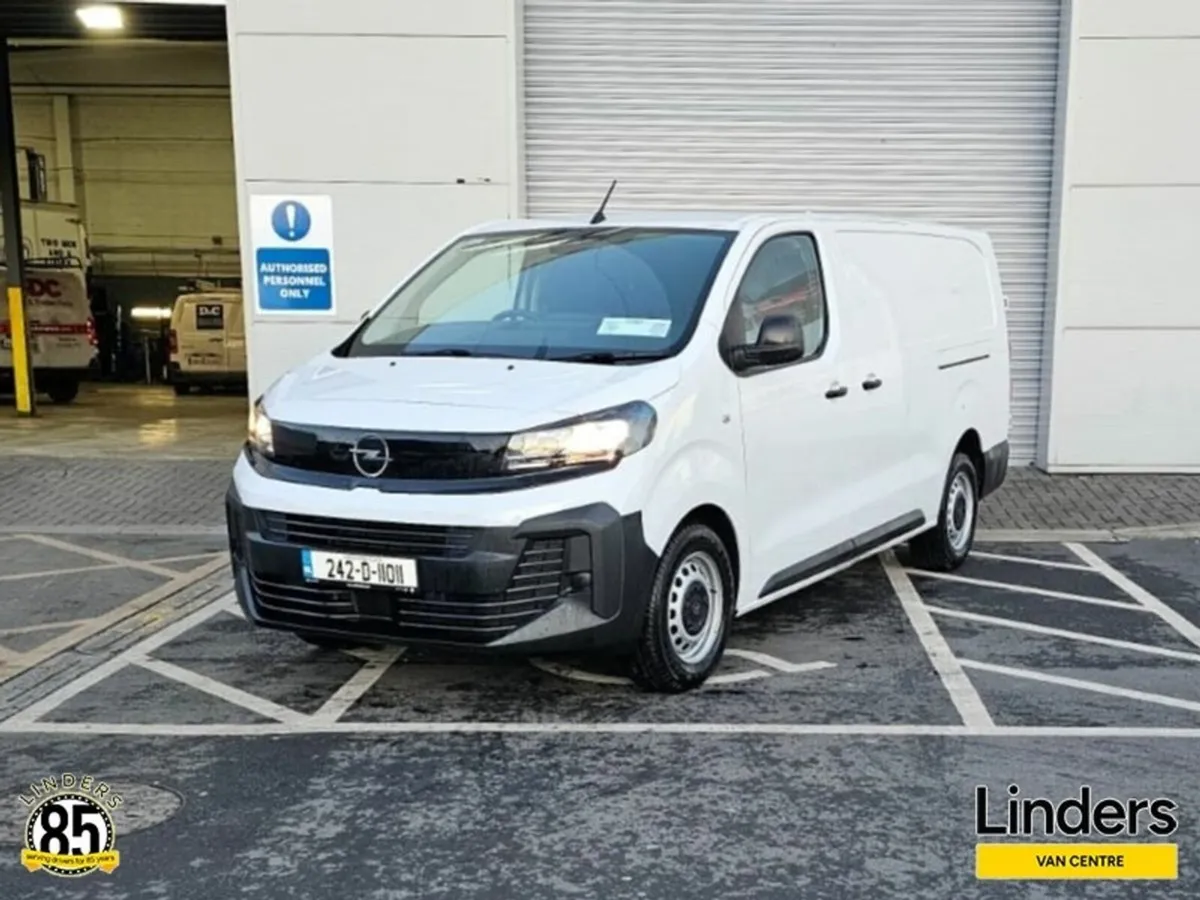 Opel Vivaro LWB EX DEMO - Image 2