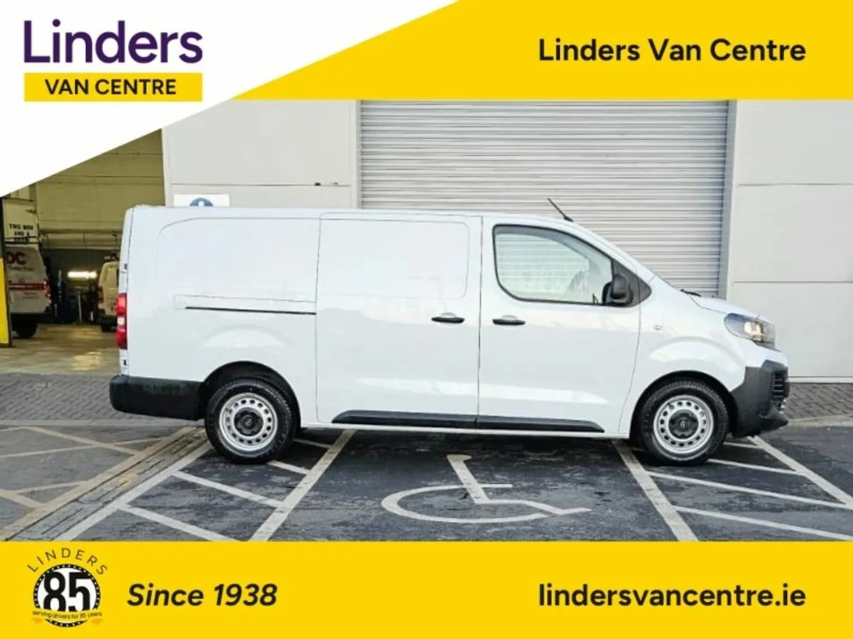 Opel Vivaro LWB EX DEMO - Image 4