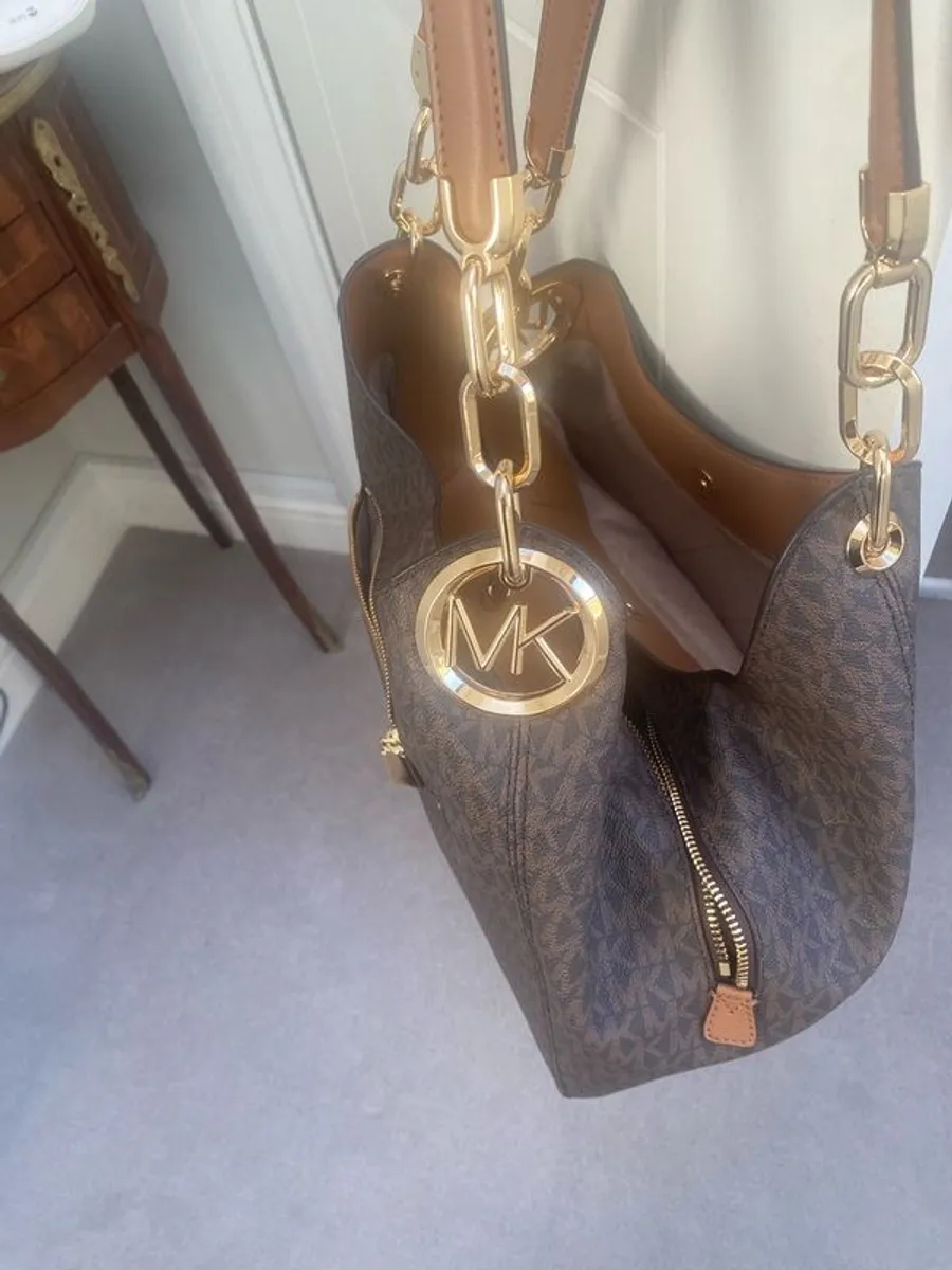 designer bag - Image 2