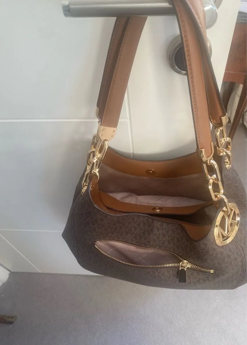 designer bag - Image 4