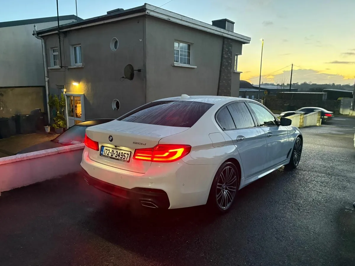 BMW 5-Series 2017 - Image 3