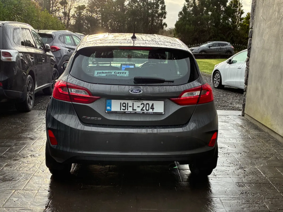 Ford Fiesta 2019 - Image 4