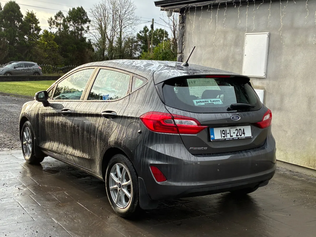 Ford Fiesta 2019 - Image 3