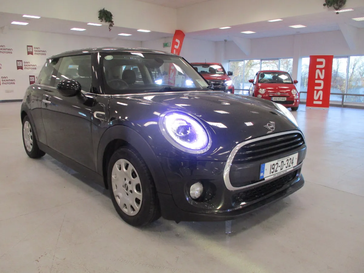 Mini One CLASSIC 1.5 PETROL 3 DOOR 2019 - Image 3