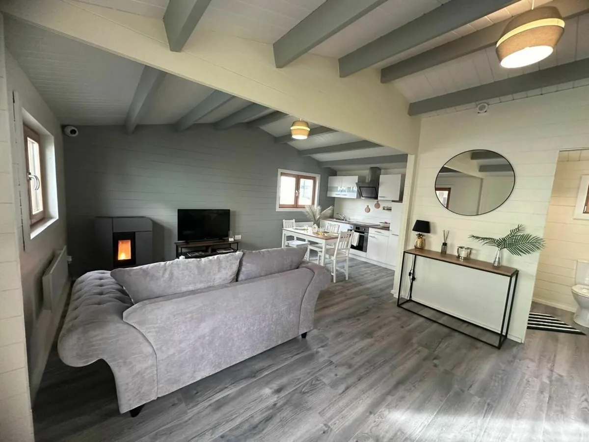 Ecohome Log Cabins 2 Bed A 9m x 6m Modular Home - Image 4